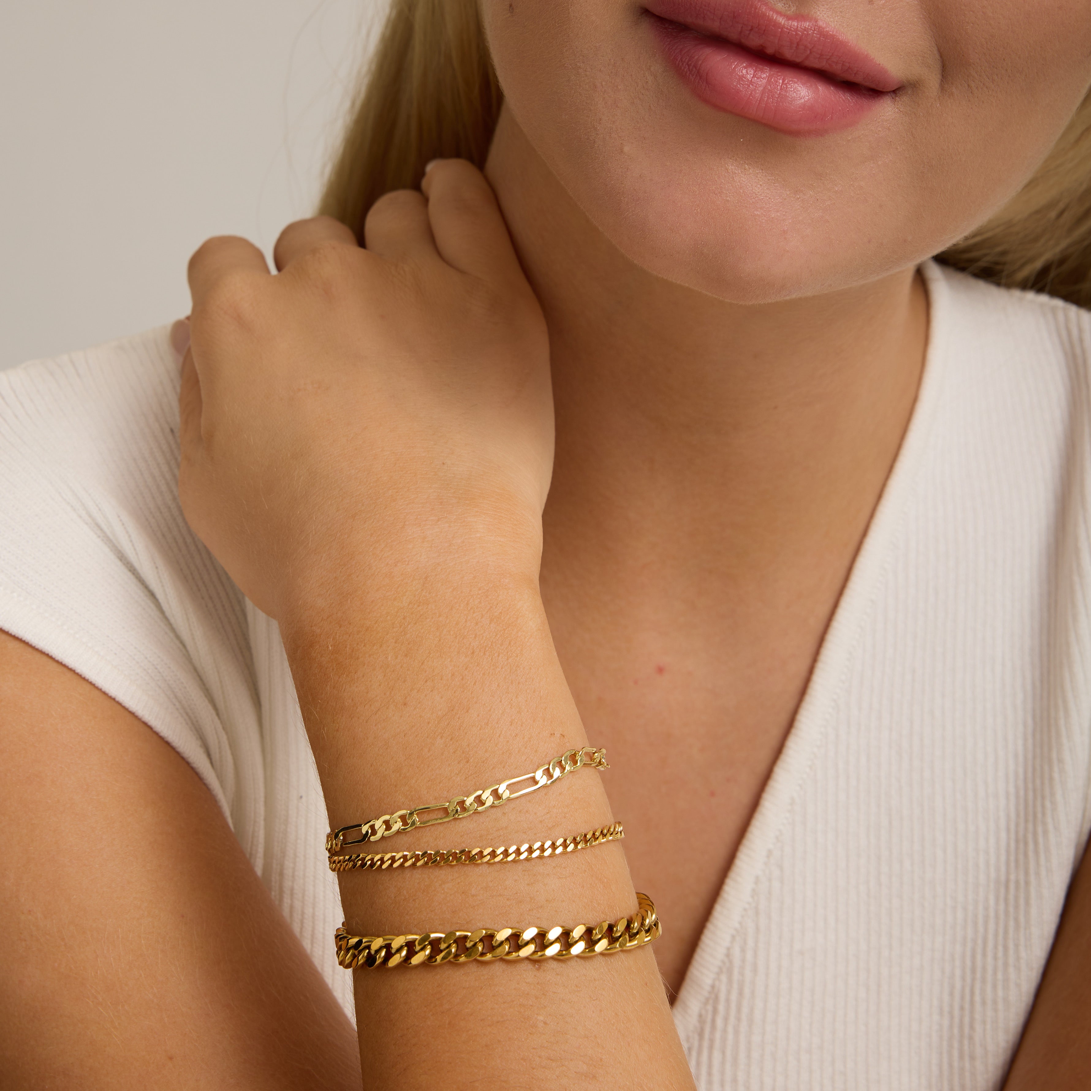 Medium Curb Chain Bracelet