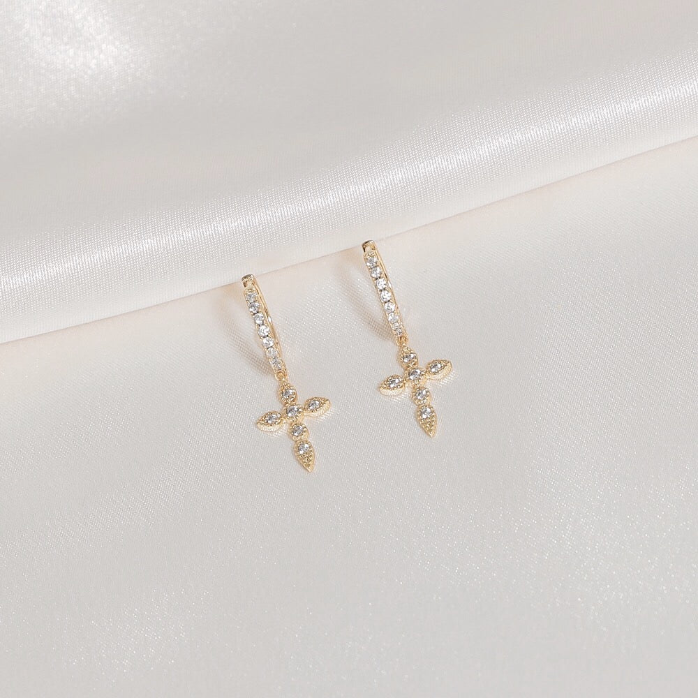 cross earrings (1640036401250)