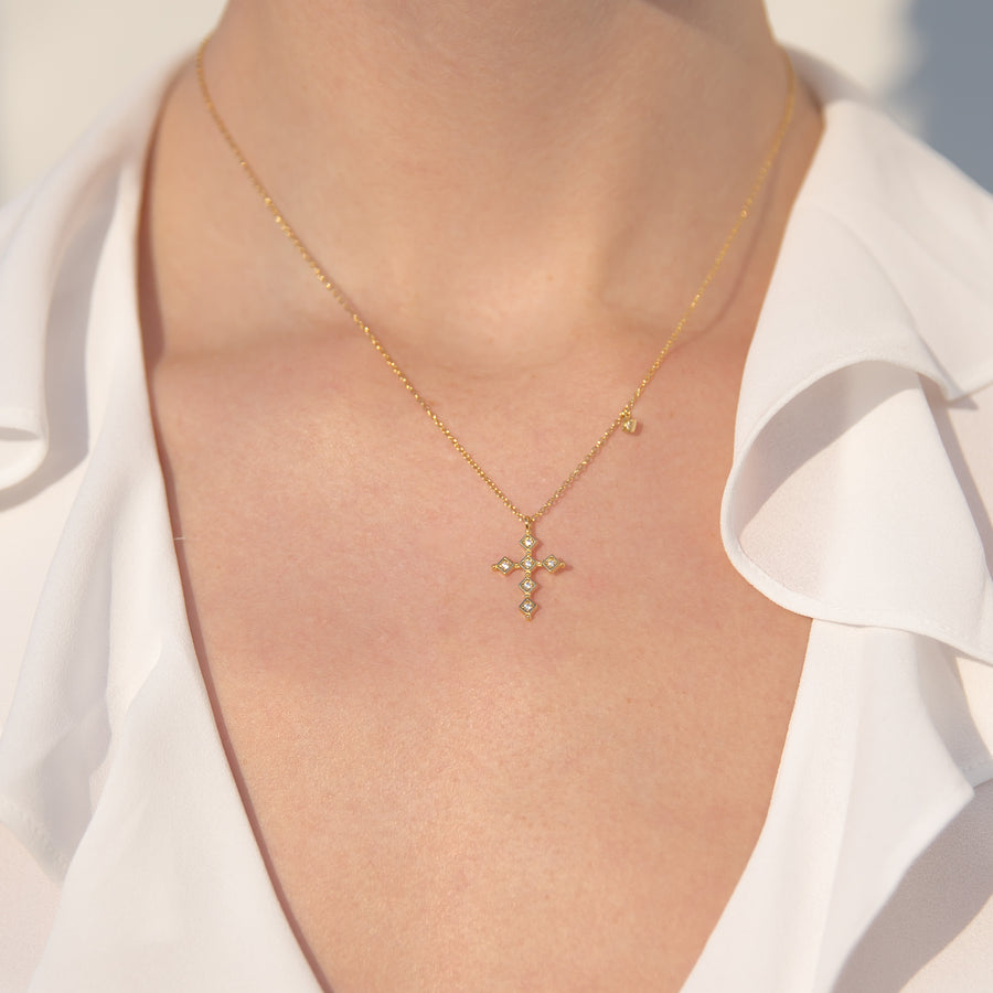 cross necklace (1519263809634)