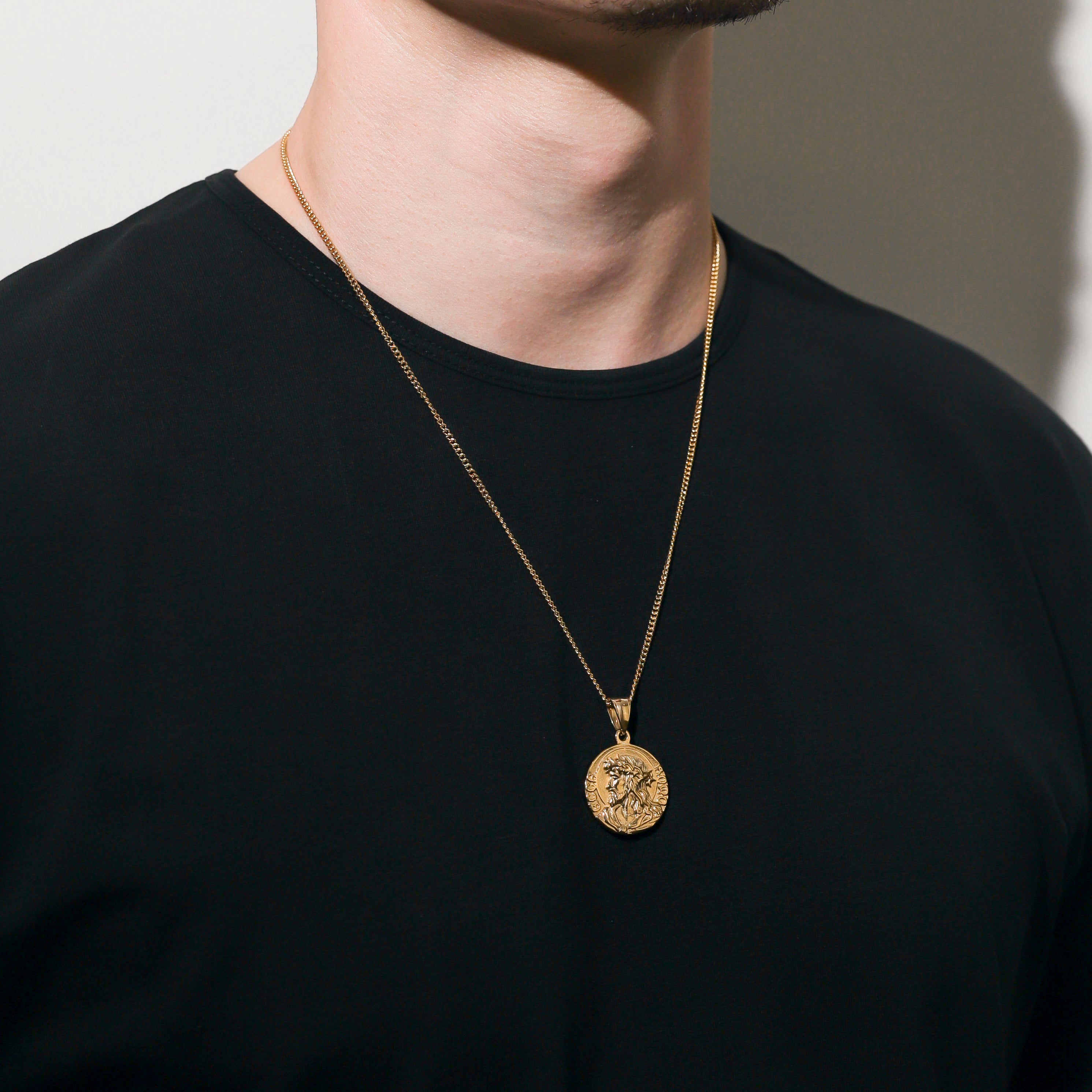 Jesus Crown of Thorns Gold Set