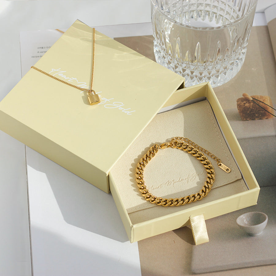Small Curb Chain Bracelet (6059165843622)