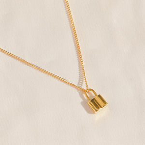 Lock Pendant Necklace – Heart Made of Gold