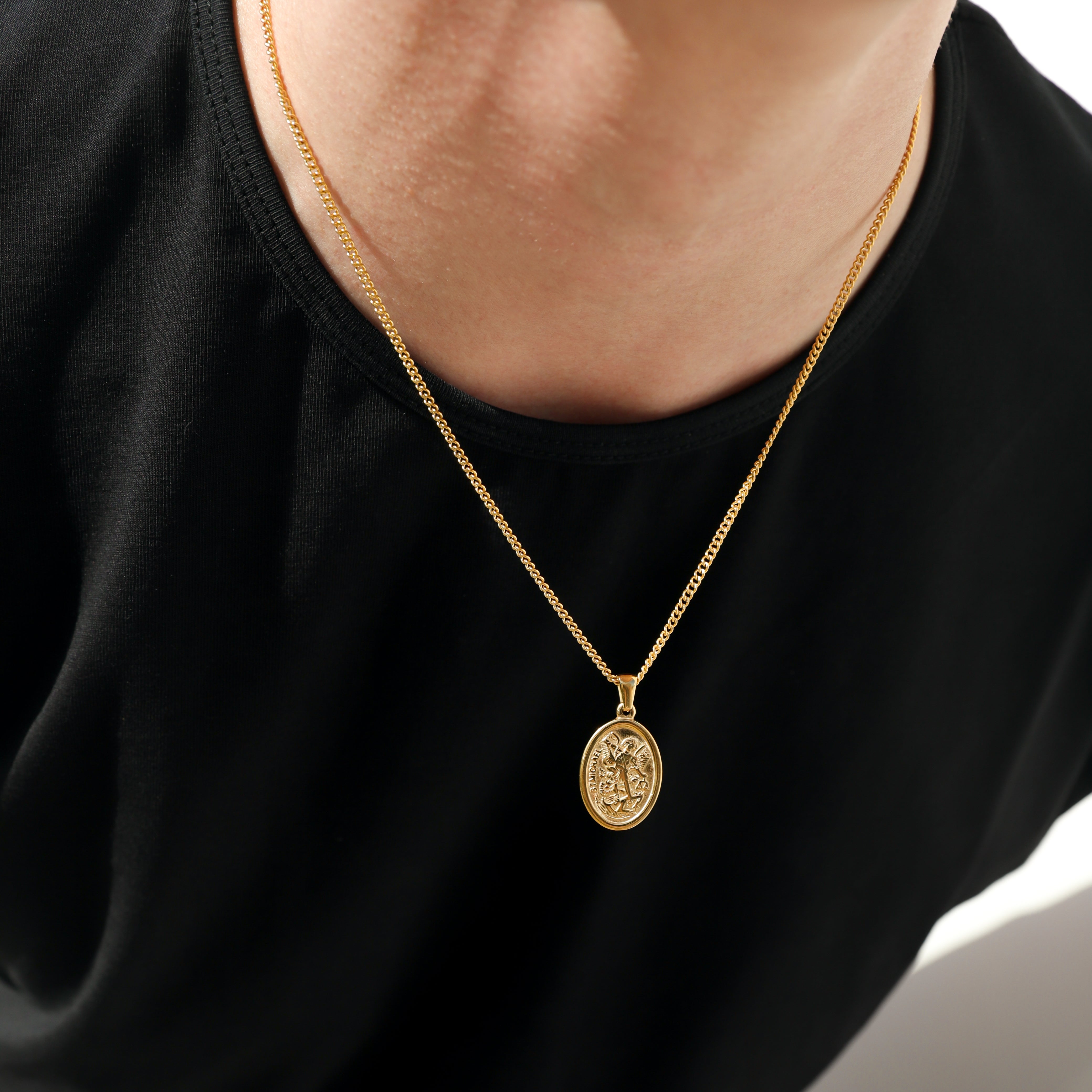 Saint Michael Pendant Gold Set