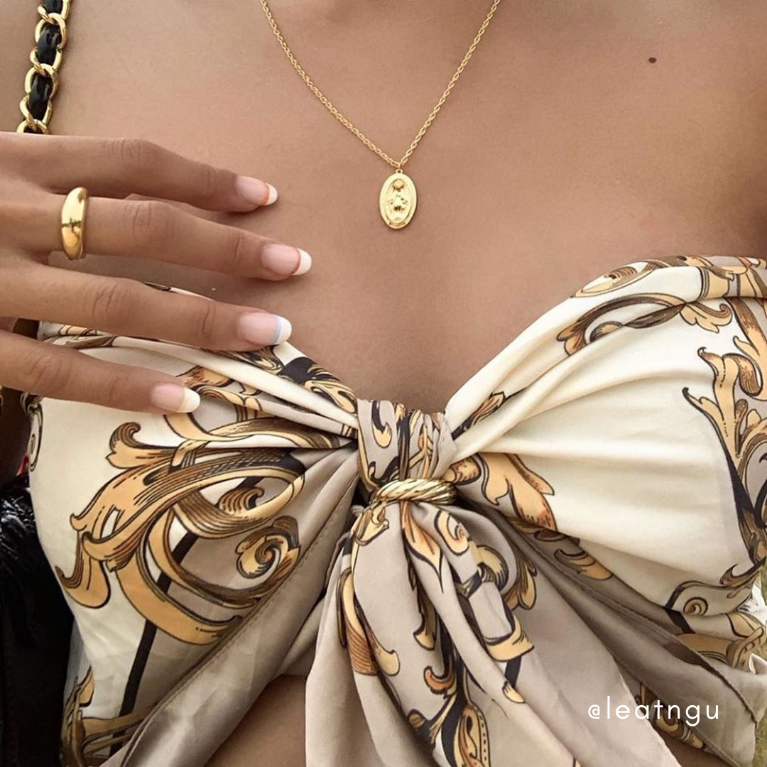 virgin mary necklace (2057707716706)